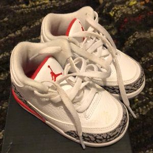 Jordan 3 Retro BT Sneakers